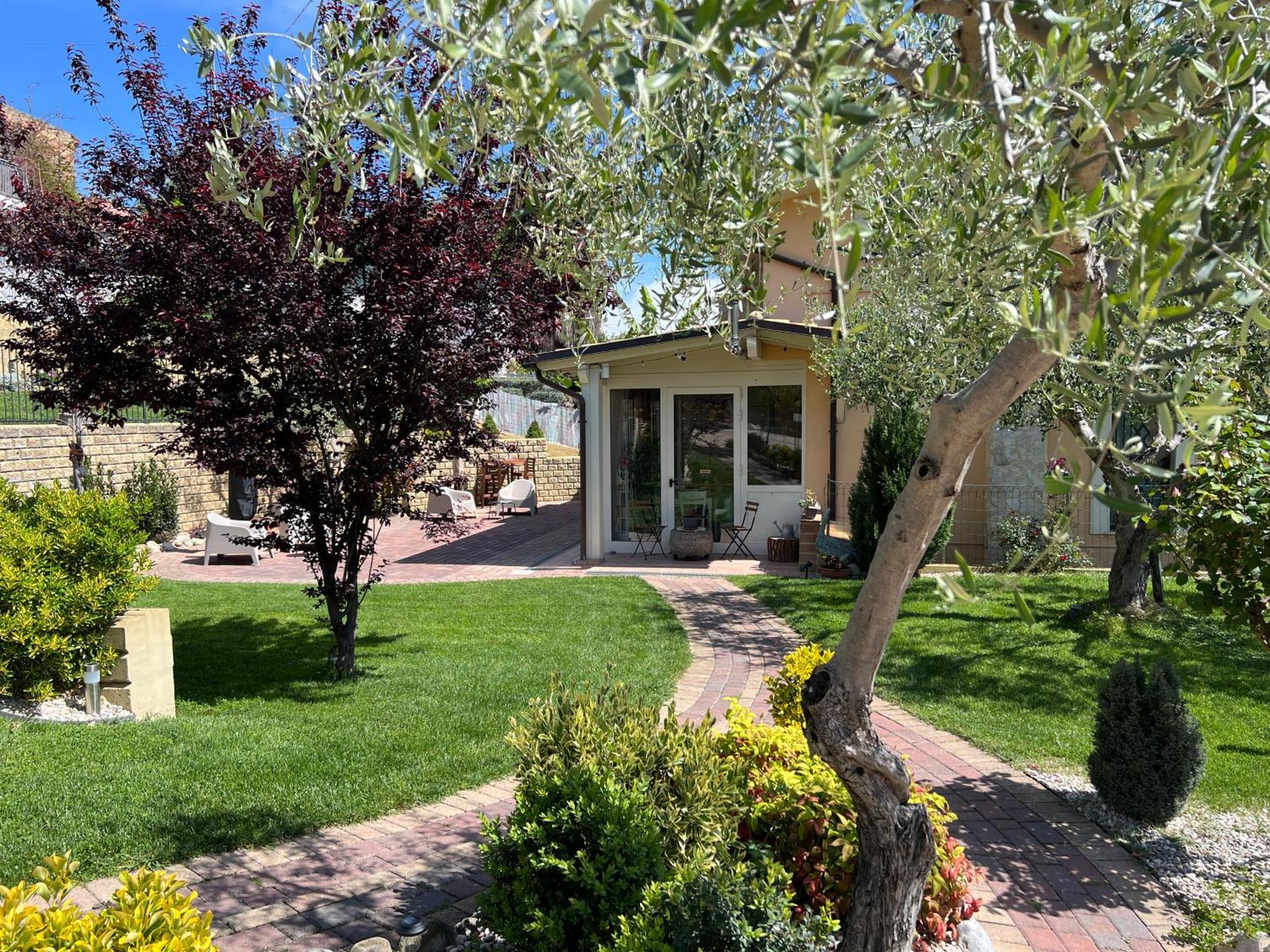 Peperosa In Collina B&B Pescara Dış mekan fotoğraf